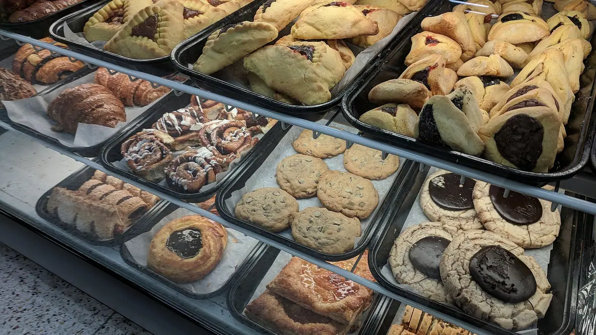 TLC Foods & Bakery – bakery in Hilton, Derby